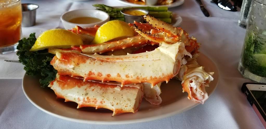 Billys Stone Crab Hollywood | restaurant | 400 N Ocean Dr, Hollywood, FL 33019, USA | 9549232300 OR +1 954-923-2300