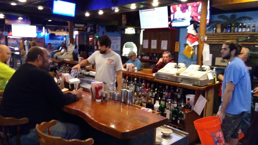 Anchor Pub & Grille | restaurant | 20 Cabot St, Beverly, MA 01915, USA | 9789210504 OR +1 978-921-0504