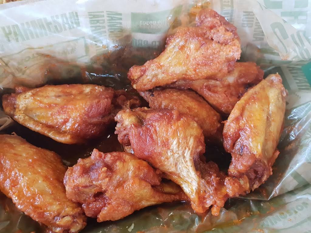 Wingstop | restaurant | 13450 Research Blvd Ste 238, Austin, TX 78750, USA | 5123319464 OR +1 512-331-9464