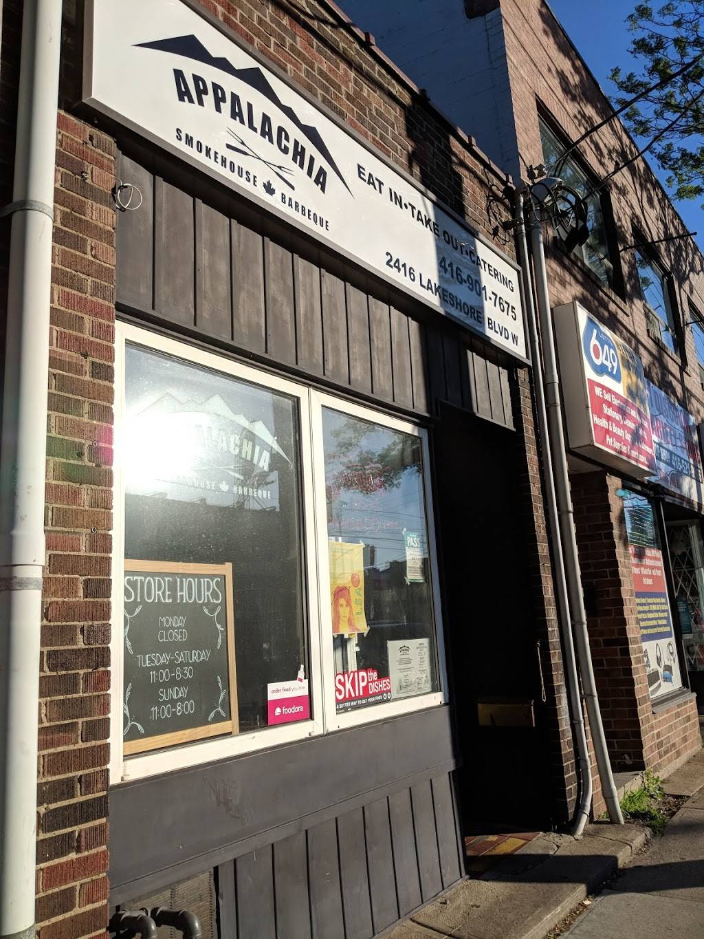 Appalachia Smoke House & BBQ | restaurant | 2416 Lake Shore Blvd W, Etobicoke, ON M8V 1C4, Canada | 4169017675 OR +1 416-901-7675