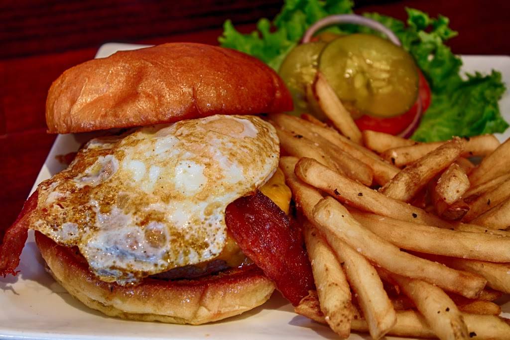 4th Street Bar & Grill | restaurant | 132 N 4th St #1200, Lake Mary, FL 32746, USA | 4077326979 OR +1 407-732-6979