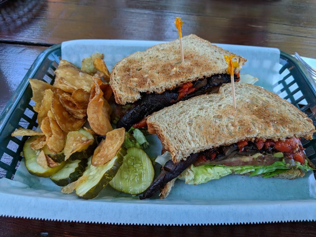 Alices Restaurant | restaurant | 17288 Skyline Blvd, Woodside, CA 94062, USA | 6508510303 OR +1 650-851-0303