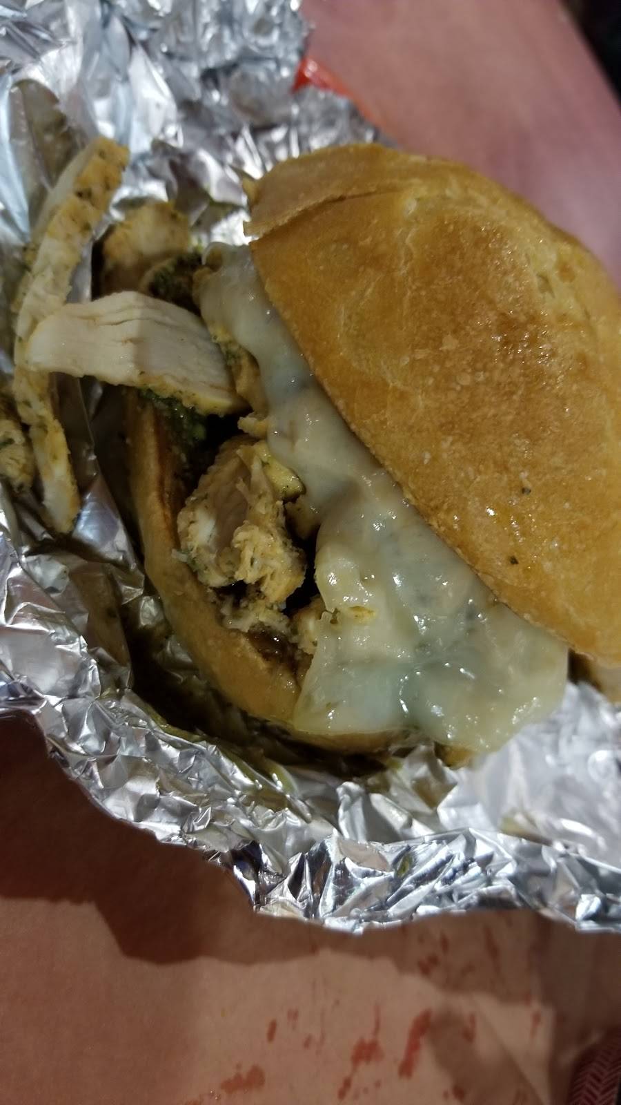 Good Times Burgers & Frozen Custard | restaurant | 11305 S Parker Rd, Parker, CO 80134, USA | 3038414673 OR +1 303-841-4673