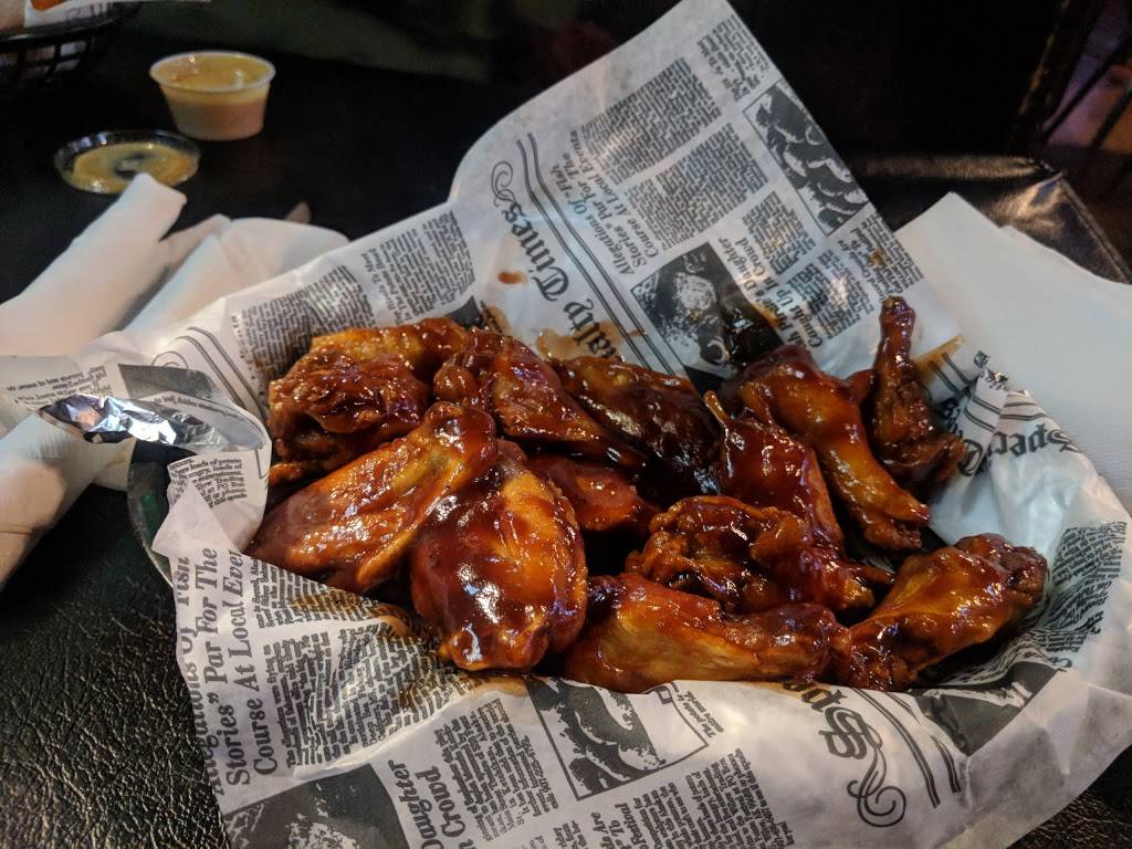 Laddies Sky Club, Inc. | restaurant | 8189 Warren - Sharon Rd, Masury, OH 44438, USA | 3304486668 OR +1 330-448-6668