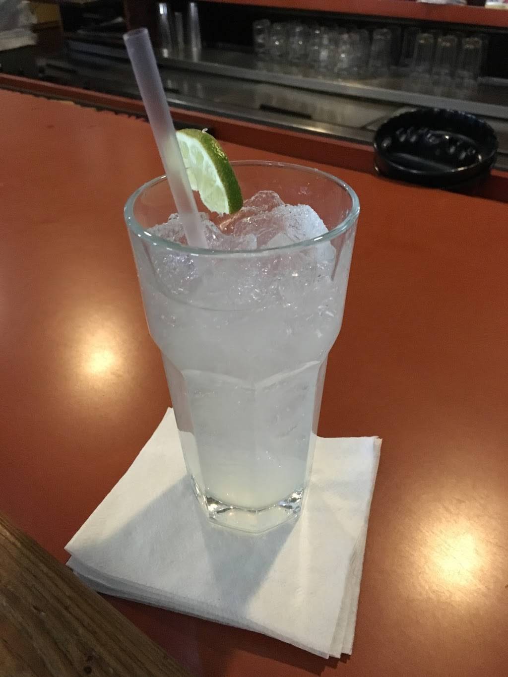 Dockside Bar & Grill | restaurant | 7856 Hampton Blvd, Norfolk, VA 23505, USA | 7574892210 OR +1 757-489-2210