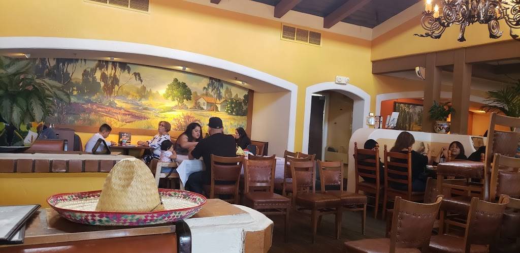 El Torito | restaurant | 14433 1/2 Ventura Blvd, Sherman Oaks, CA 91423, USA | 8189905860 OR +1 818-990-5860