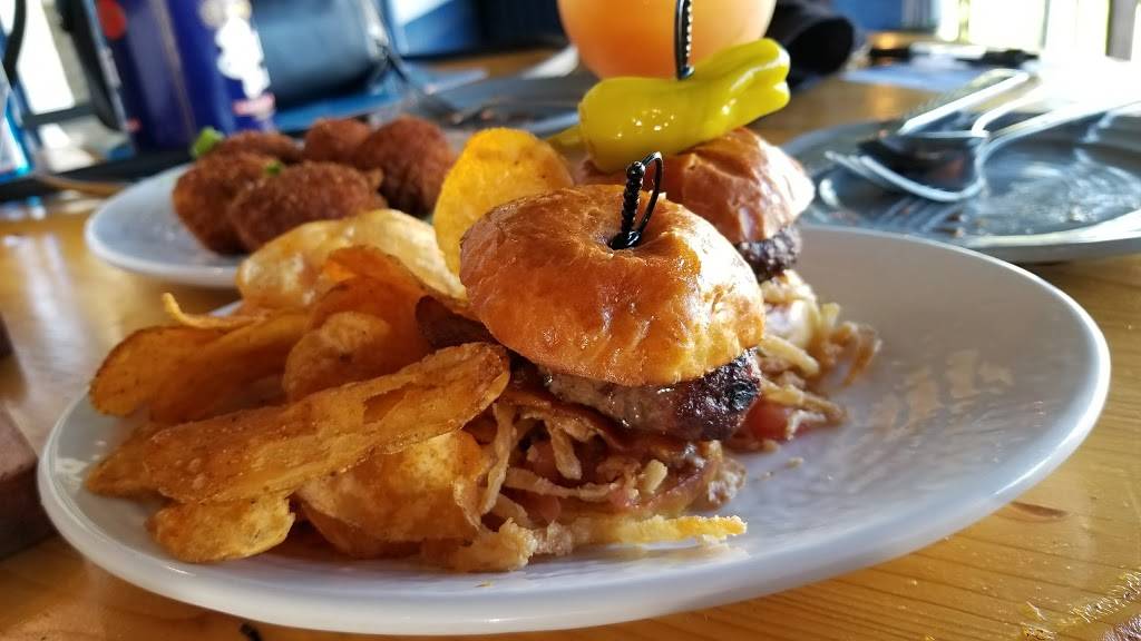 Mutiny Pirate Bar and Island Grille | restaurant | 33 Magothy Beach Rd #100, Pasadena, MD 21122, USA | 4107872050 OR +1 410-787-2050