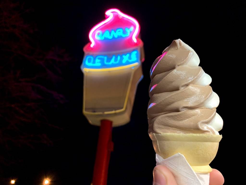 Dairy Deluxe | restaurant | 33210 Woodward Ave, Birmingham, MI 48009, USA | 2486461810 OR +1 248-646-1810