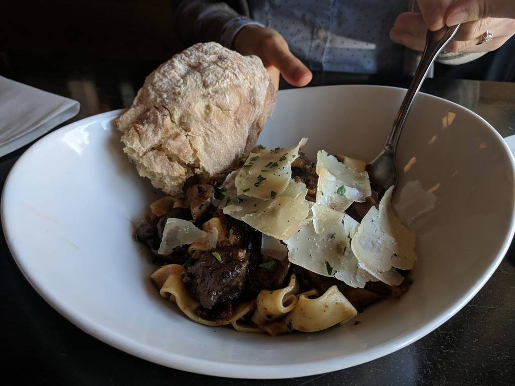 Caves Bier & Kitchen | restaurant | 308 SW 3rd St, Corvallis, OR 97333, USA | 5412864473 OR +1 541-286-4473