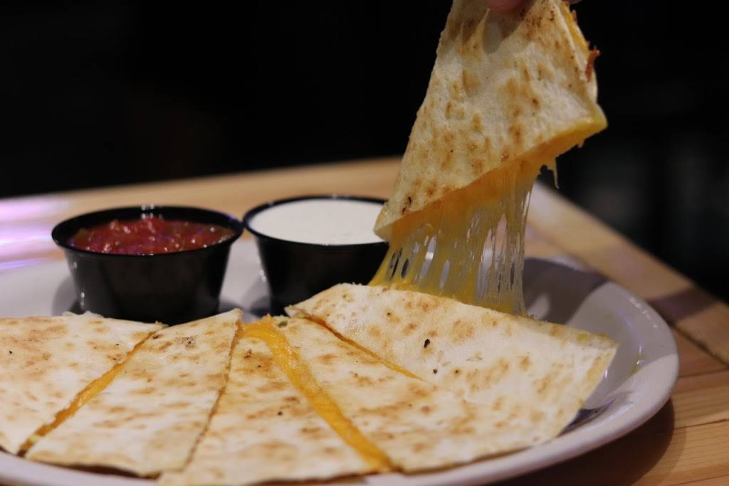 Good Sport Bar and Grill | restaurant | 149 E 6th St, St Charles, MN 55972, USA | 5079326963 OR +1 507-932-6963