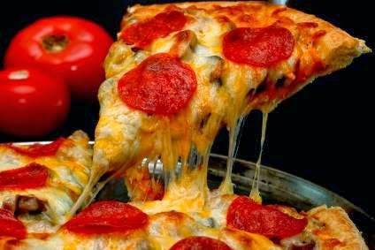 Queen Pizza II | restaurant | 48 Commerce St, Newark, NJ 07102, USA | 9732421829 OR +1 973-242-1829