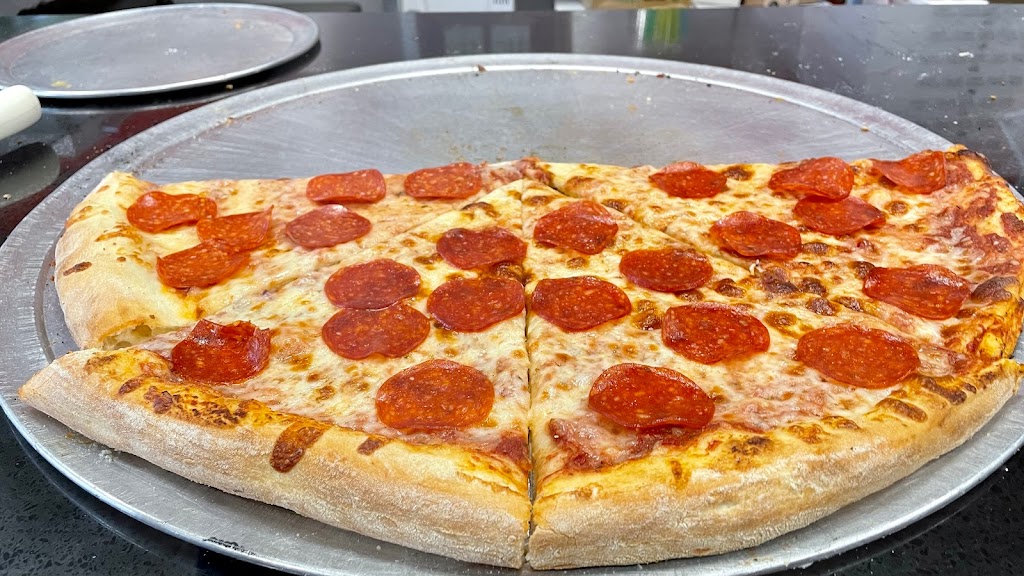 East Harlem Pizza | restaurant | 1976 3rd Ave, New York, NY 10029, USA | 6464764292 OR +1 646-476-4292