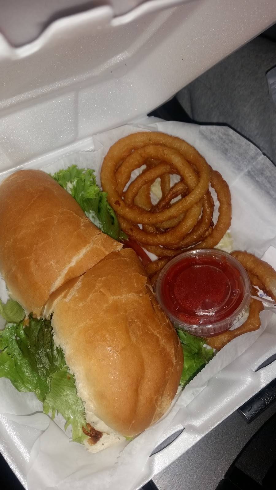 Le Roys Classic Bar & Grill | restaurant | 1526 S Cedar St, Lansing, MI 48910, USA | 5174820184 OR +1 517-482-0184