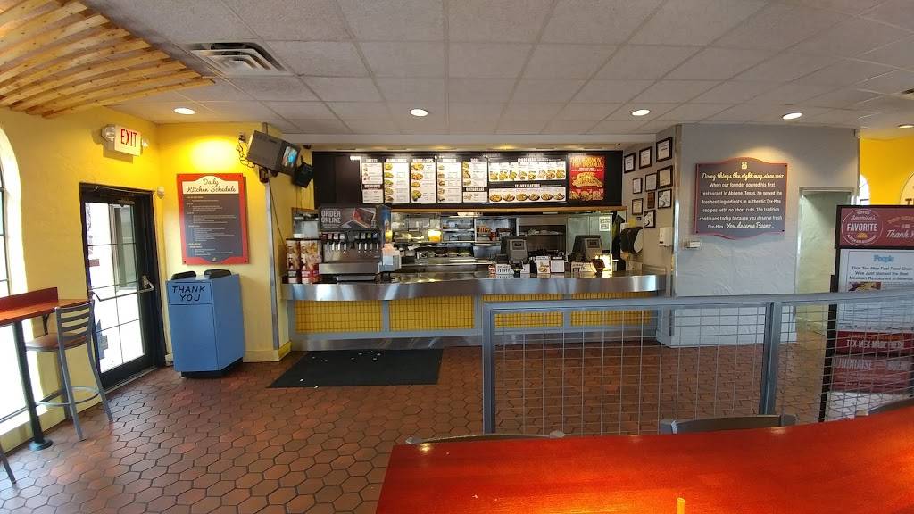 Taco Bueno | restaurant | 2113 E Belt Line Rd, Richardson, TX 75081, USA | 9726905373 OR +1 972-690-5373