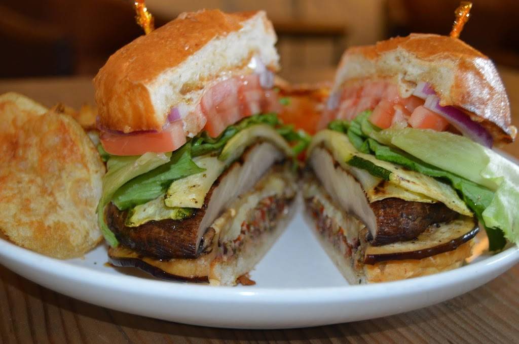 Railroad Café | cafe | 10 Railroad St Ste. 2, Morrisville, VT 05661, USA | 8028882277 OR +1 802-888-2277