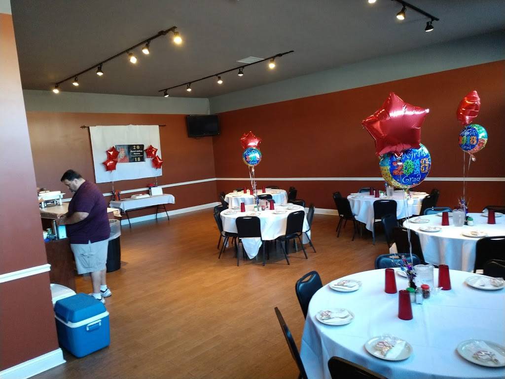 Phils Pizza DOro | restaurant | 5800 N Milwaukee Ave, Chicago, IL 60646, USA | 7737632285 OR +1 773-763-2285