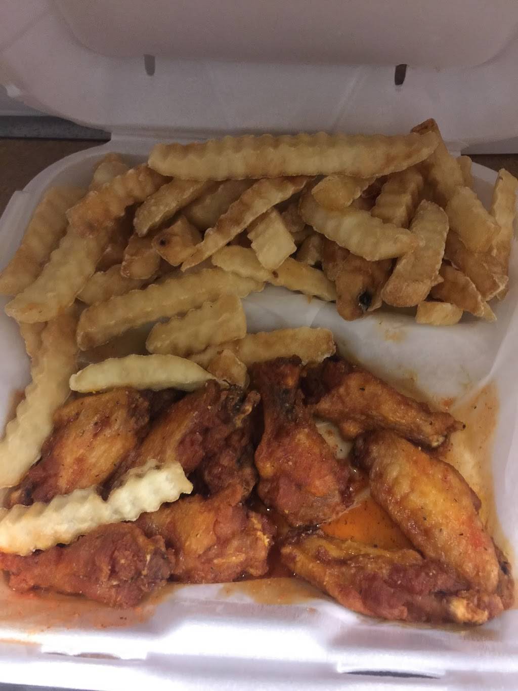 I LUV WINGS | restaurant | 830 McDonough Blvd SE, Atlanta, GA 30315, USA | 4704284850 OR +1 470-428-4850