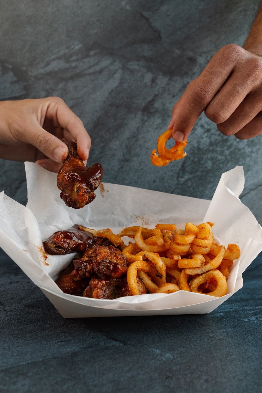 No Fly Zone — N Central Expy, Dallas | restaurant | 11411 N Central Expy, Dallas, TX 75243, USA | 4692574691 OR +1 469-257-4691