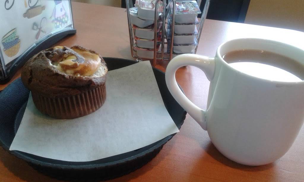 The Table Spoon | restaurant | 421 Peachtree St, Ahoskie, NC 27910, USA | 2522090101 OR +1 252-209-0101