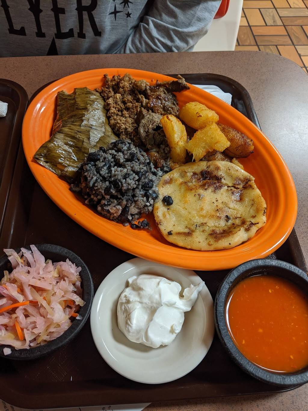 Los Alfaros Restaurant | restaurant | 1021 S Weinbach Ave, Evansville, IN 47714, USA | 8125501186 OR +1 812-550-1186