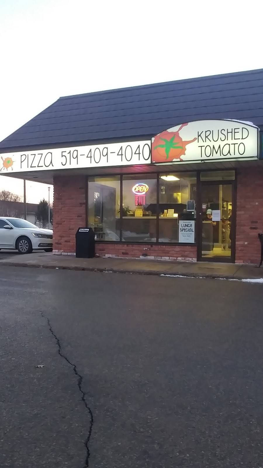 Krushed Tomato Pizza Company | meal delivery | 523 Broadway, Tillsonburg, ON N4G 3S8, Canada | 5194094040 OR +1 519-409-4040