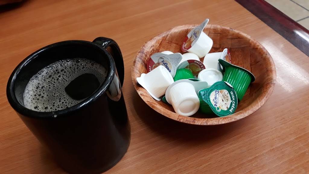 Pupuseria Jutiapa | restaurant | 5701 S Vermont Ave, Los Angeles, CA 90037, USA | 3237896612 OR +1 323-789-6612