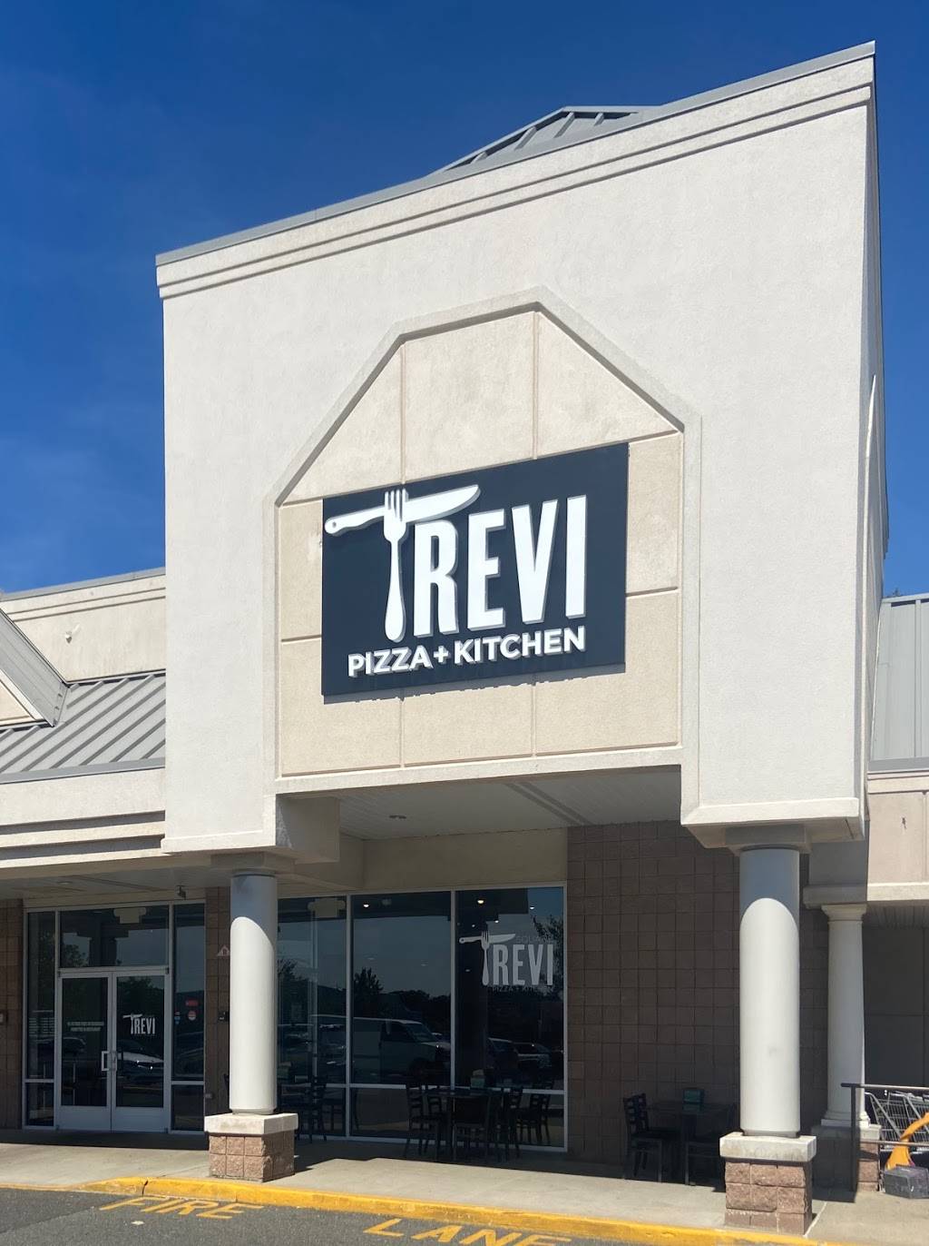 Trevi Square Pizza + Kitchen | restaurant | 1511 US-22, Watchung, NJ 07069, USA | 9087551944 OR +1 908-755-1944