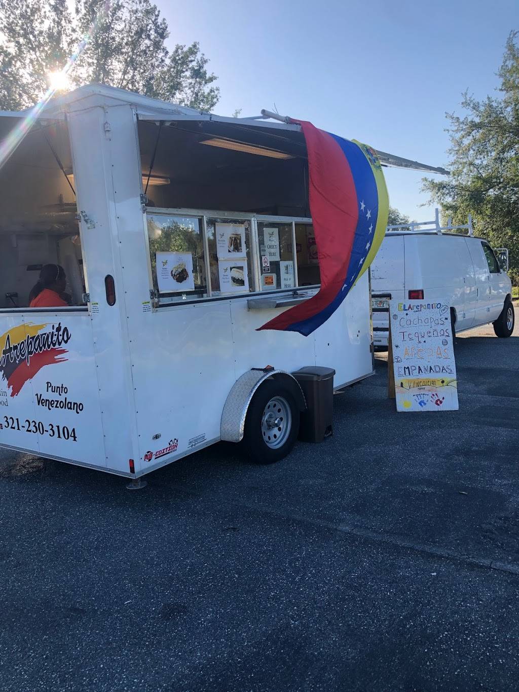 Arepanito Ocala | restaurant | 166 Marion Oaks Blvd n8, Ocala, FL 34473, USA | 3212303104 OR +1 321-230-3104