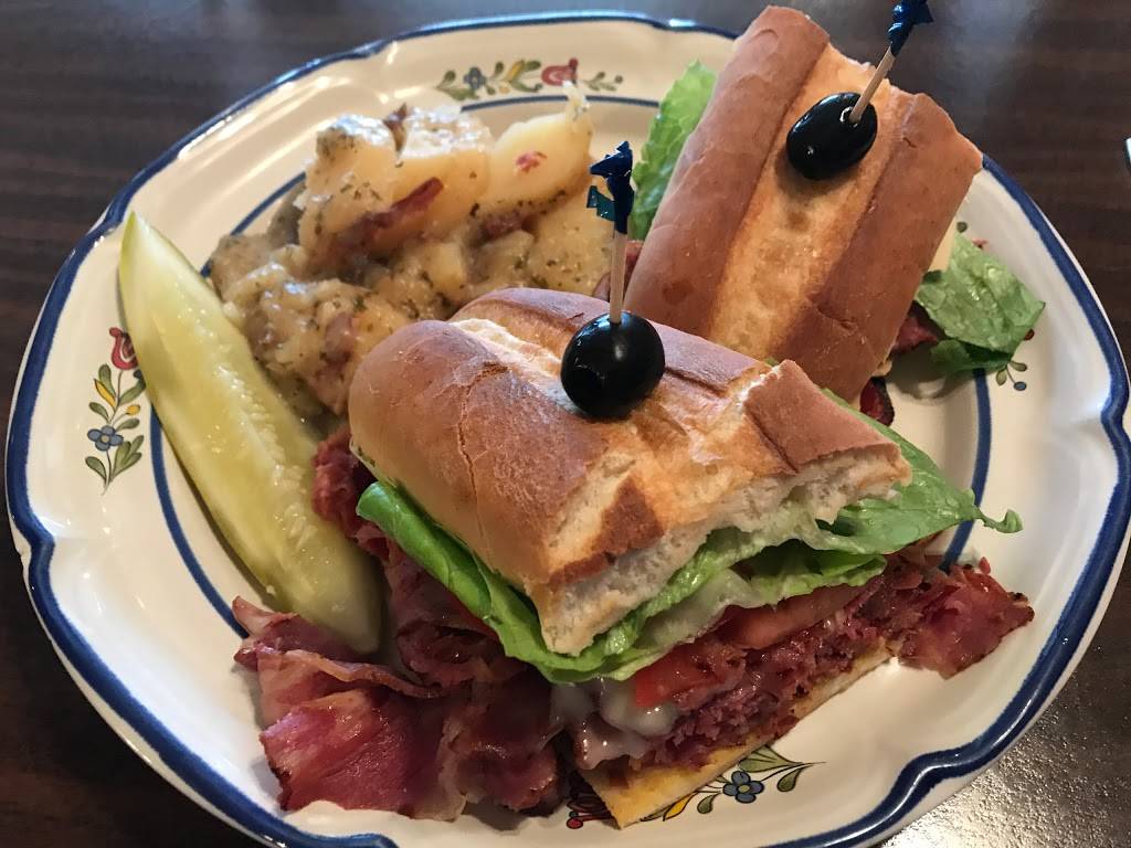 Gazzolos Sausage Co Restaurant | restaurant | 132 E Highland Ave, San Bernardino, CA 92404, USA | 9098863213 OR +1 909-886-3213