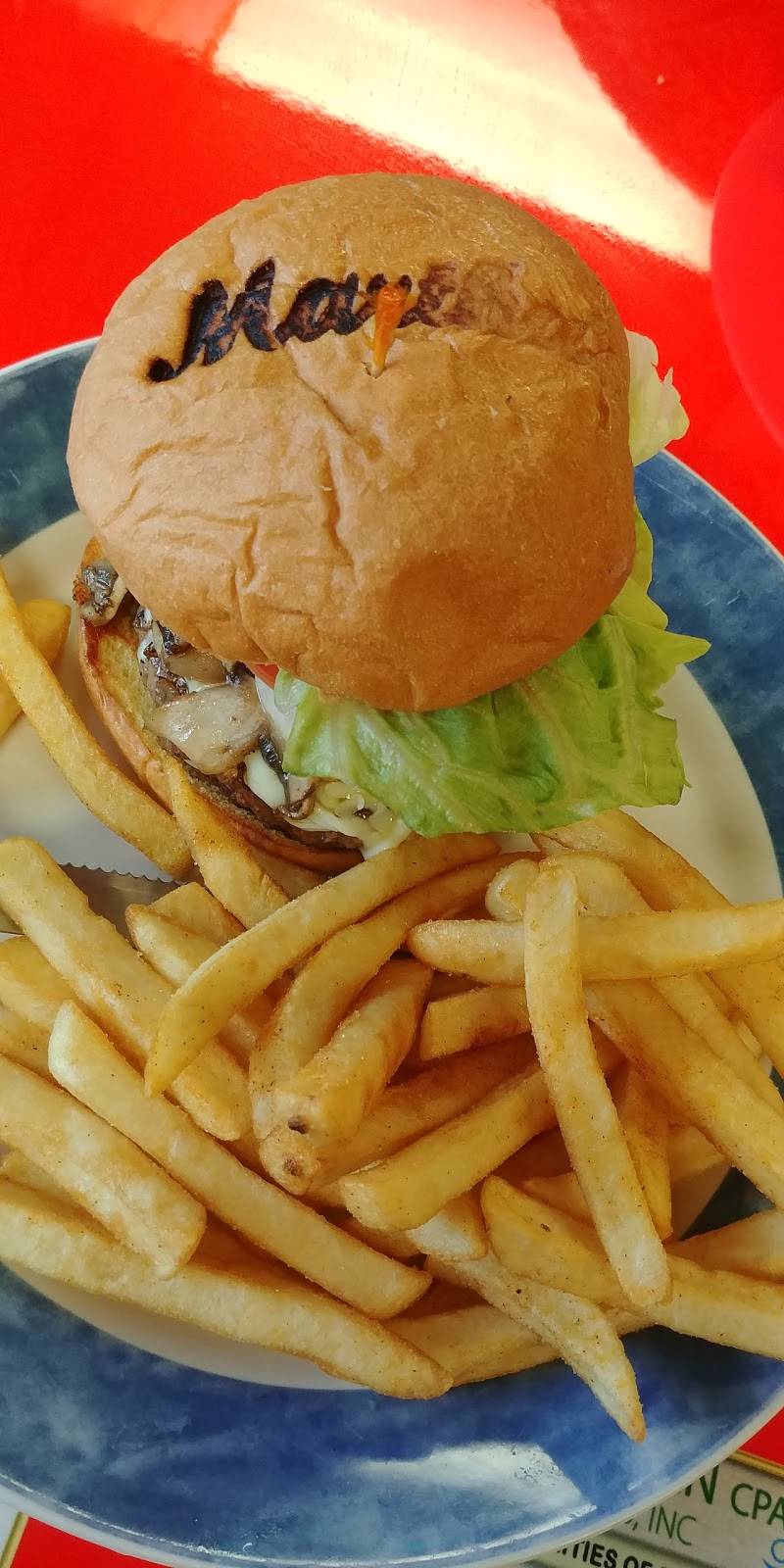 Marthas Family Restaurant | restaurant | 12019 US-92, Seffner, FL 33584, USA | 8136814333 OR +1 813-681-4333