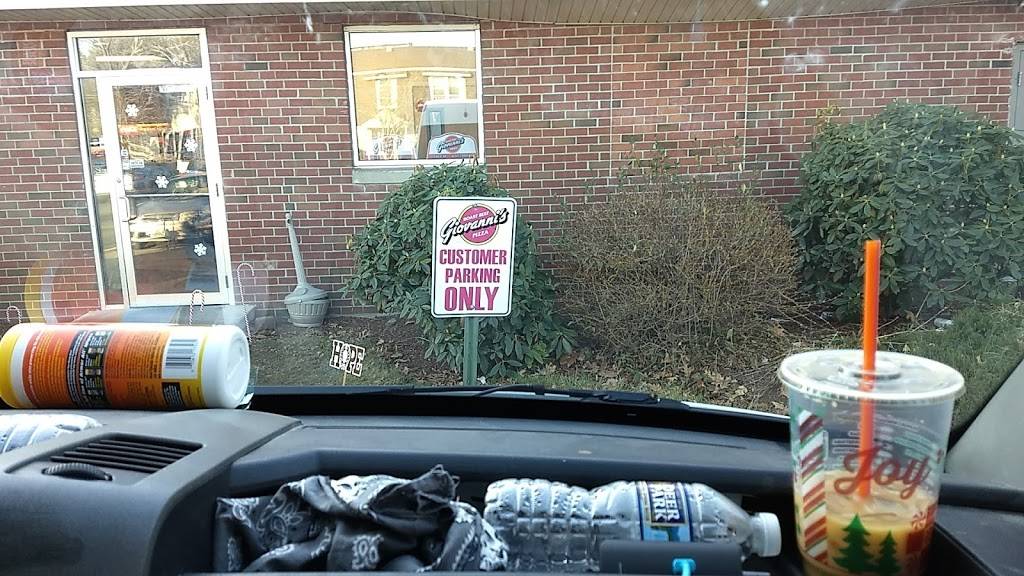 Giovannis Roast Beef & Pizza | restaurant | 141 Main St, Salem, NH 03079, USA | 6038368410 OR +1 603-836-8410