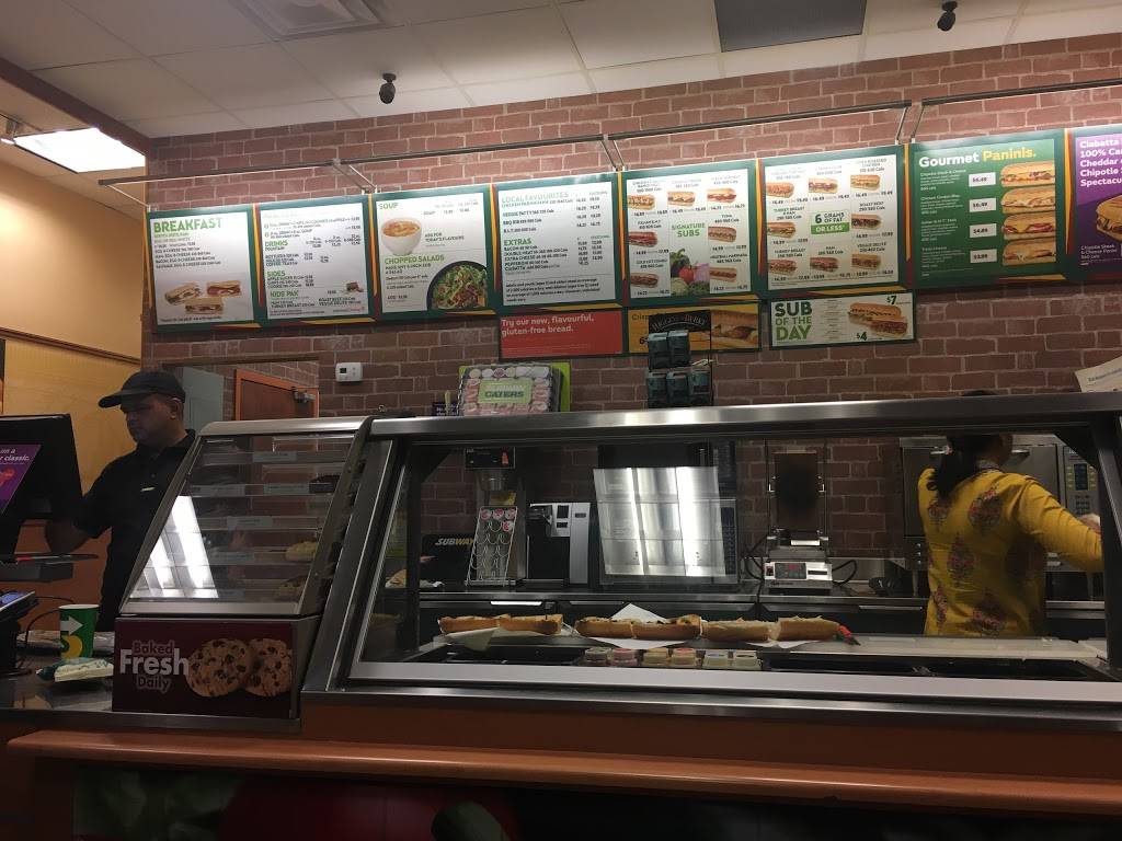 Subway | restaurant | Eastern, Leslie Car Wash, 828 Eastern Ave, Toronto, ON M4L 1A1, Canada | 4168499248 OR +1 416-849-9248