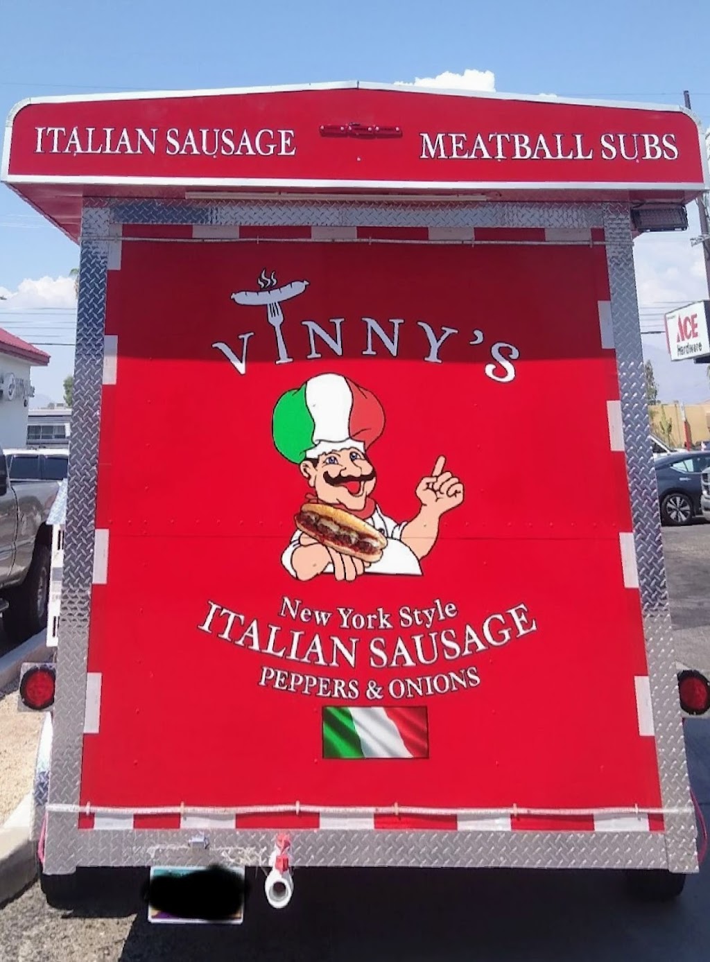 Vinnys Thats Amore Cafe | restaurant | 8625 E Tanque Verde Rd, Tucson, AZ 85749, USA | 5207806525 OR +1 520-780-6525