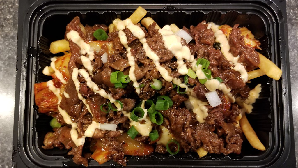 Kor-Fusion Cafe | restaurant | 1514 W Taylor St, Chicago, IL 60607, USA | 3122439559 OR +1 312-243-9559