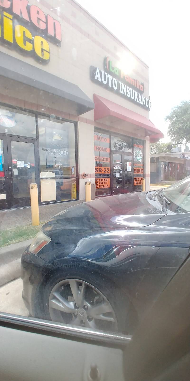 Crispy Chicken & Rice | restaurant | 704 W Jefferson Blvd #B, Dallas, TX 75208, USA | 2149415877 OR +1 214-941-5877