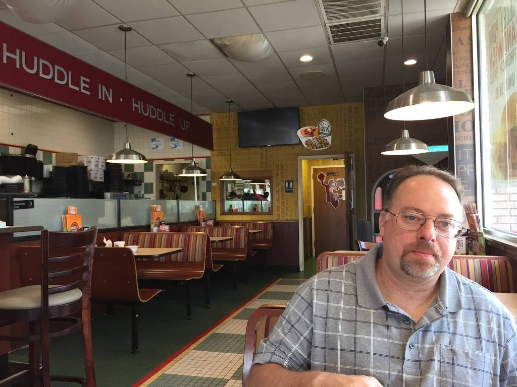 Huddle House | restaurant | 2424 E, US-76, Marion, SC 29571, USA | 8432750370 OR +1 843-275-0370