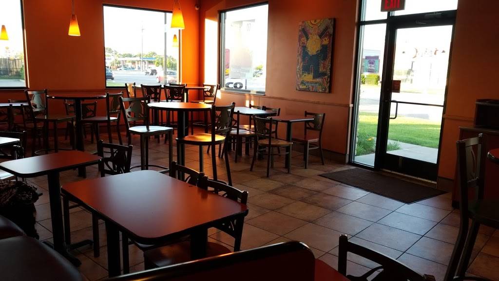 Taco Bell | meal takeaway | 32801 John R Rd, Madison Heights, MI 48071, USA | 2485889088 OR +1 248-588-9088