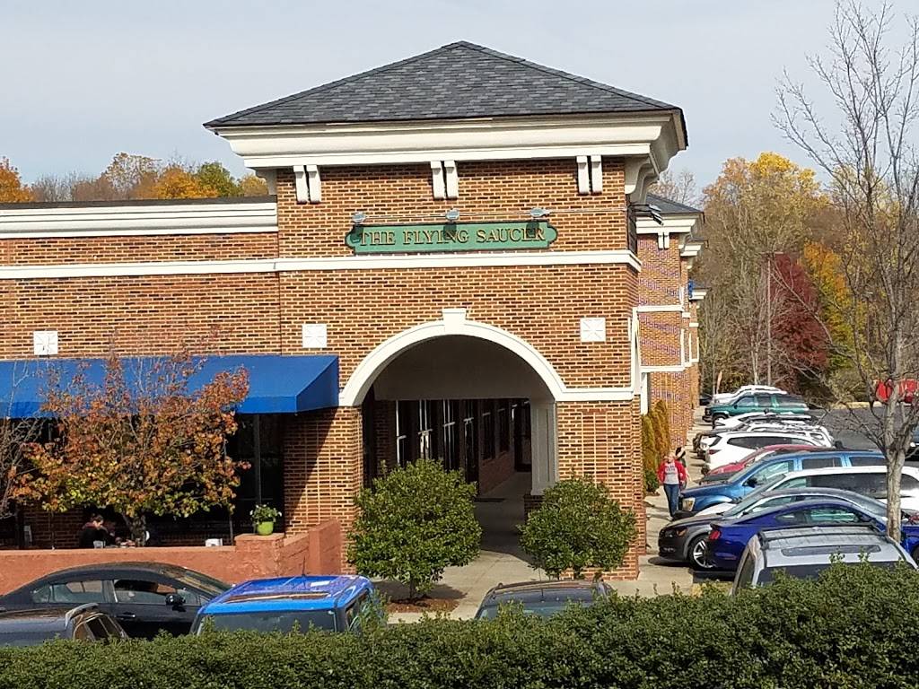 Flying Saucer Draught Emporium | restaurant | 9605 N Tryon St A, Charlotte, NC 28262, USA | 7047178179 OR +1 704-717-8179