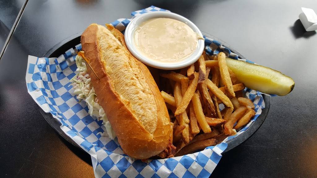 Smarty Pants Garage | restaurant | 626 SW 152nd St, Burien, WA 98166, USA | 2064578181 OR +1 206-457-8181