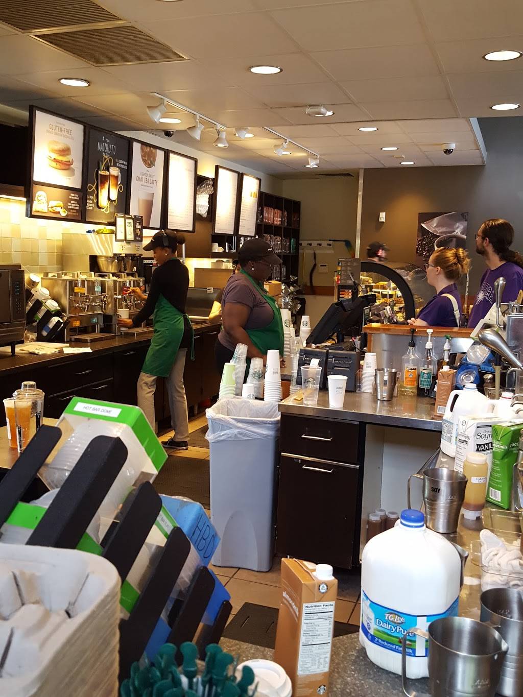 Starbucks | cafe | 7420 University Blvd, Winter Park, FL 32792, USA | 4076713548 OR +1 407-671-3548
