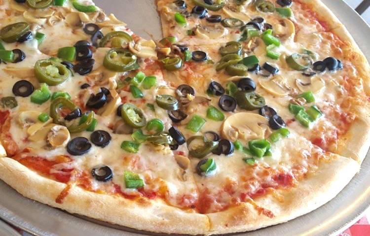 Carmines Pizzeria | restaurant | 5365 Spring Valley Rd #138, Dallas, TX 75254, USA | 9724048110 OR +1 972-404-8110