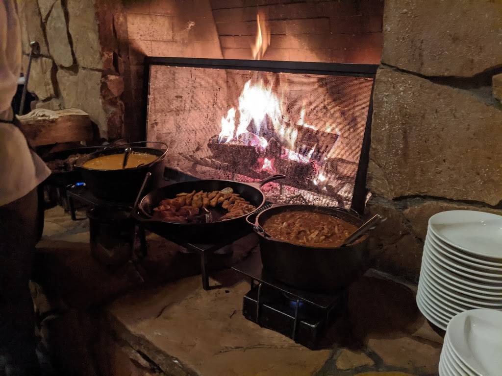 Empire Canyon Lodge | restaurant | 9200 Marsac Ave #113, Park City, UT 84060, USA | 4356491000 OR +1 435-649-1000