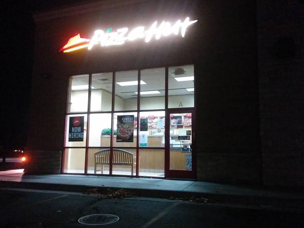 Pizza Hut | meal delivery | 265 N Main St, Kaysville, UT 84037, USA | 8014515300 OR +1 801-451-5300
