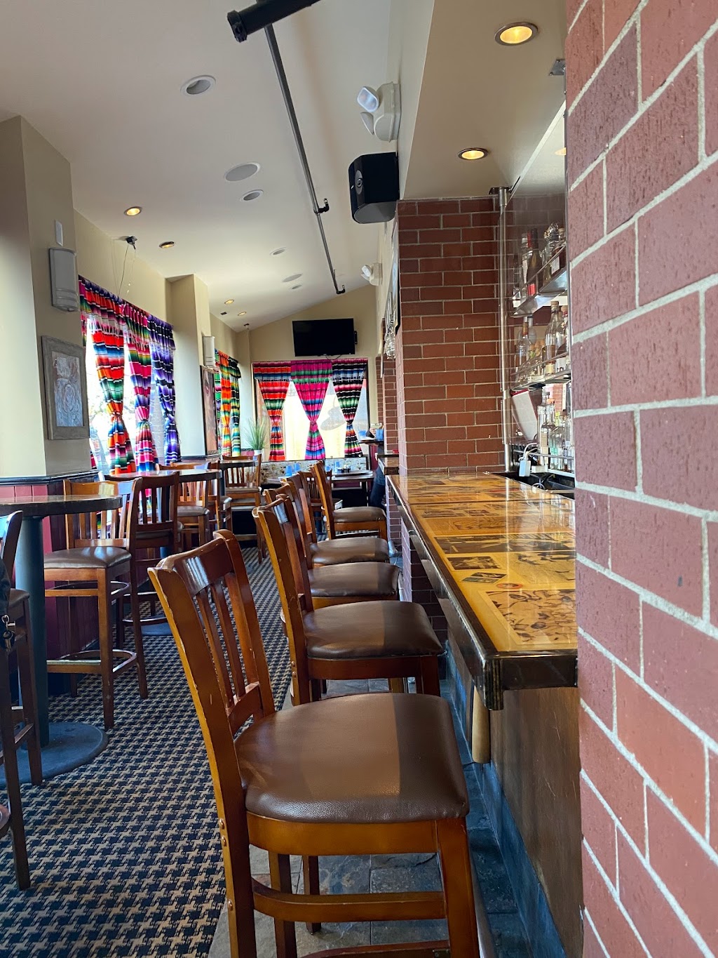 La Plazuela Restaurant and Bar | restaurant | 400 G St, Antioch, CA 94509, USA | 9257541172 OR +1 925-754-1172