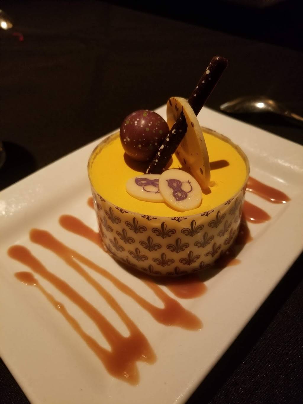 RIVUE Restaurant & Lounge | night club | 140 N Fourth St, Louisville, KY 40202, USA | 5025684239 OR +1 502-568-4239