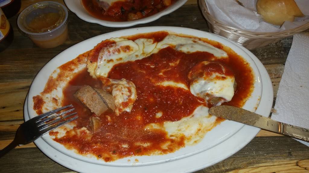 Naples Pizza | restaurant | 600 Fischer Blvd, Toms River, NJ 08753, USA | 7322702800 OR +1 732-270-2800