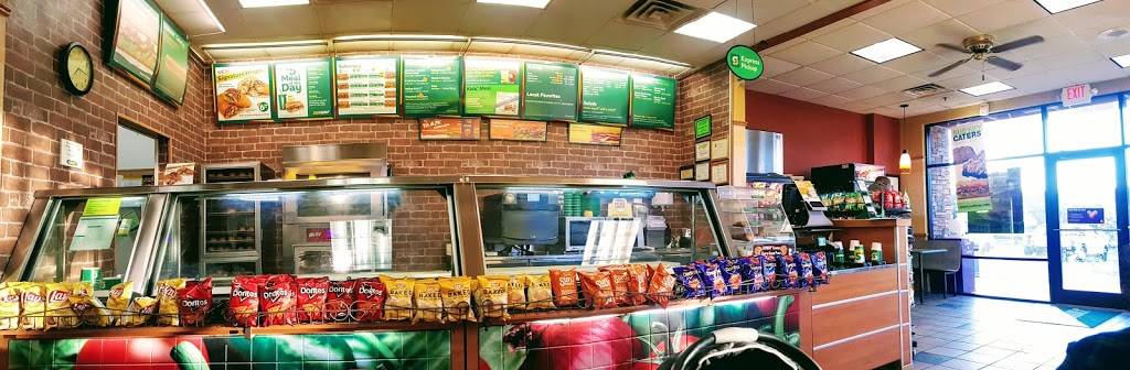 Subway Restaurants | restaurant | 500 Highland Crossing #101, East Ellijay, GA 30540, USA | 7066357827 OR +1 706-635-7827