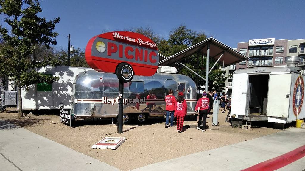 Shady Grove | restaurant | 1624 Barton Springs Rd, Austin, TX 78704, USA | 5124749991 OR +1 512-474-9991