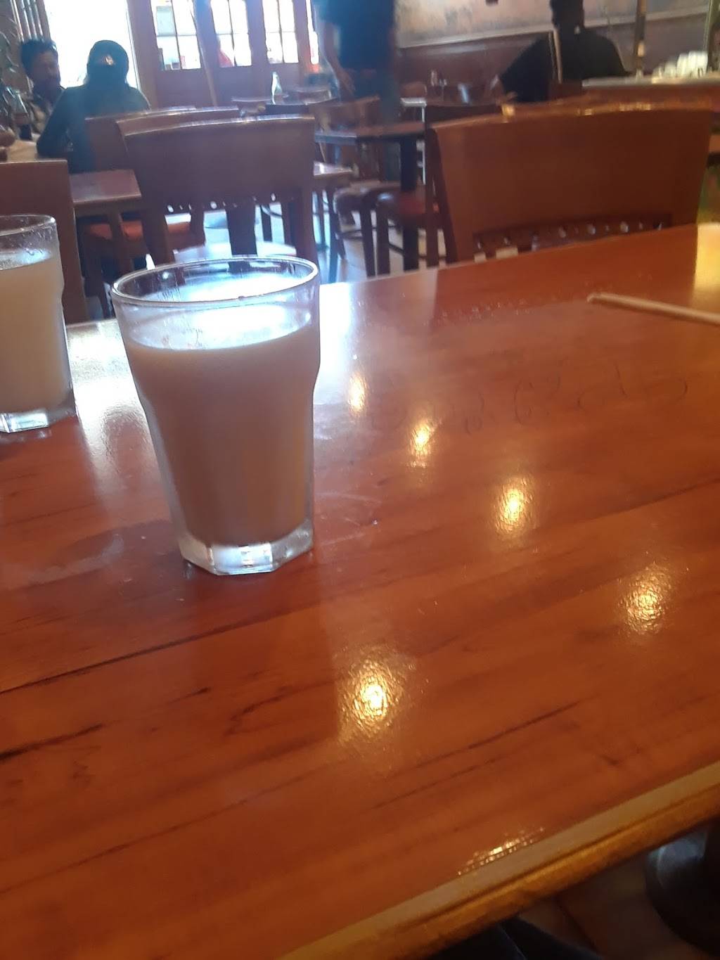 Emerald Cafe | restaurant | 3284 International Blvd, Oakland, CA 94601, USA | 5105334433 OR +1 510-533-4433