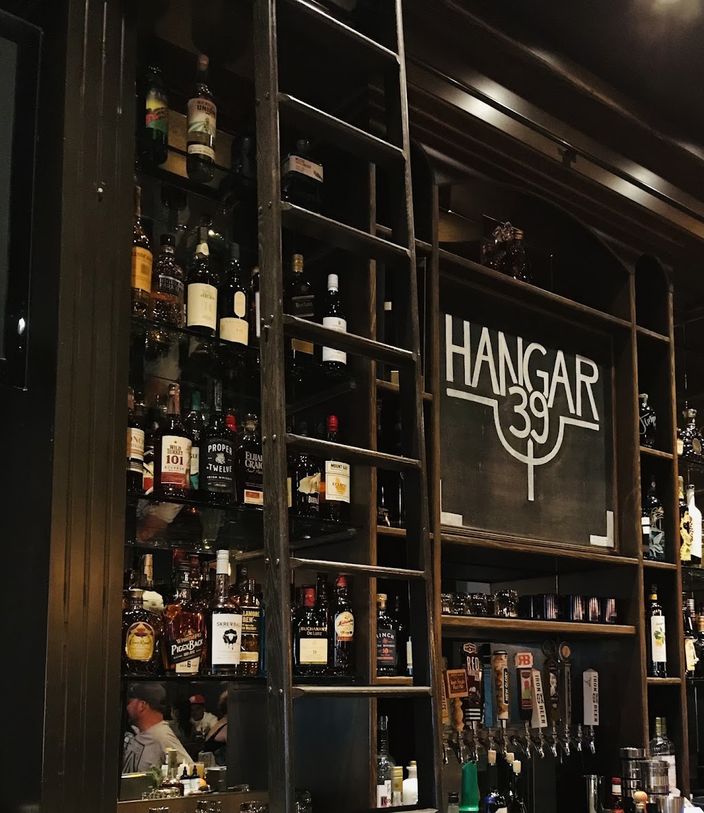 Hangar 39 | restaurant | 1180 Airport Park Blvd, Ukiah, CA 95482, USA | 7074048822 OR +1 707-404-8822